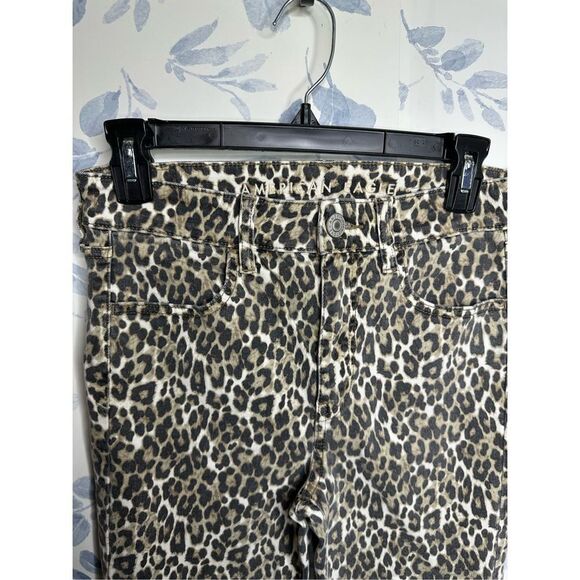 American Eagle Leopard Print Women Hi Rise Jeans Size 6 - Picture 5 of 7